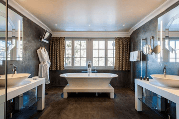 La Grand Bellevue Gstaad bathroom