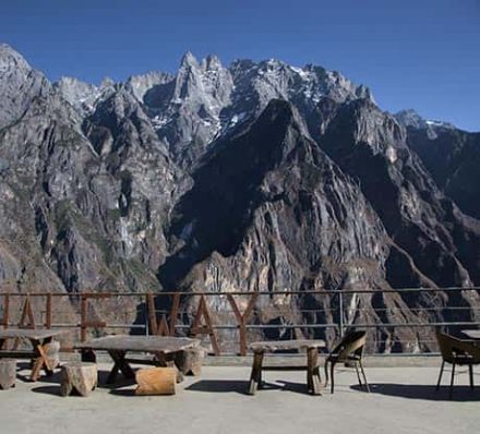 Lijiang / Tiger Leaping Gorge / Benzilan