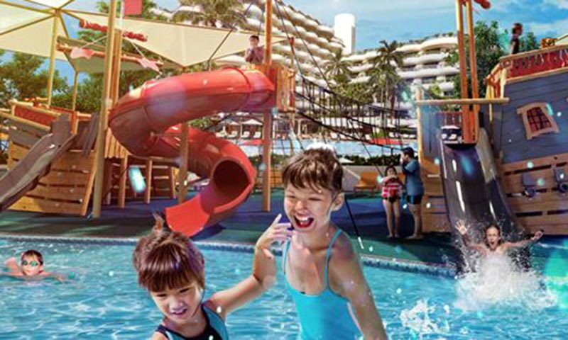 Splash zone at Shangrila Hotel 