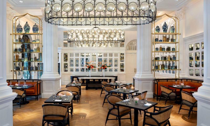 Tiffin room