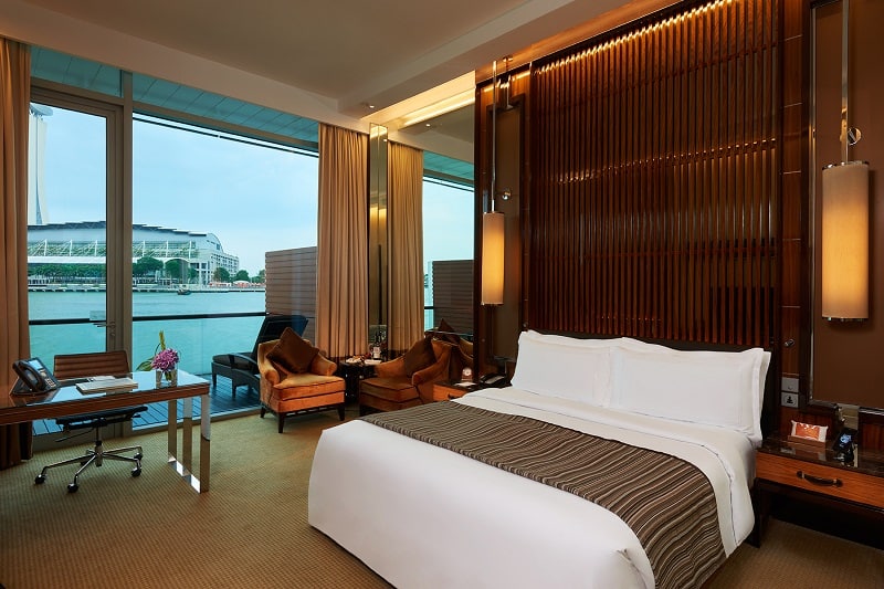 Fullerton Bay - Premier Bay View Room