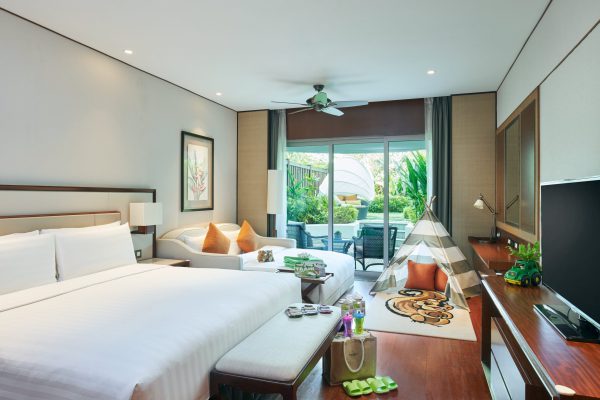 Garden Wing Deluxe Family Terrace