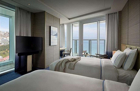 Signiel Busan Guest room